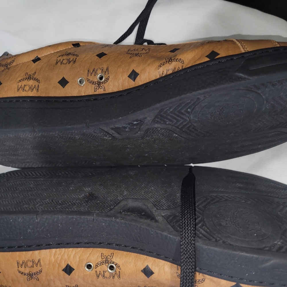 MCM Sneakers